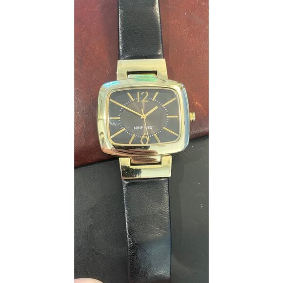 Women's Nine West NW/1840 37mm Watch, Gold Tone with Black Strap - Picture 3 of 4